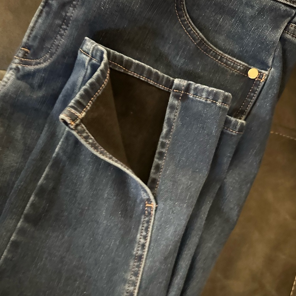 Express Mid Rise Skinny Jean - Picture 5 of 5
